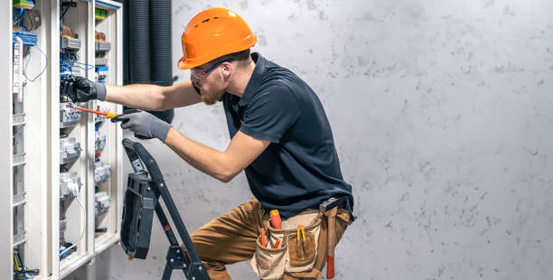 Best Circuit Breaker Repair  in Lake Hamilton, AR
